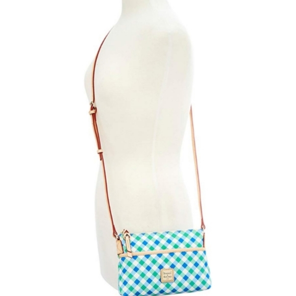Brand New Rare Dooney & Bourke Crossbody - Picture 5 of 5